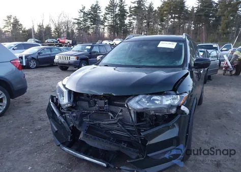 2020 Nissan Rogue Sv Intelligent Awd z USA, uszkodzony, nr VIN 5N1AT2MV8LC748782